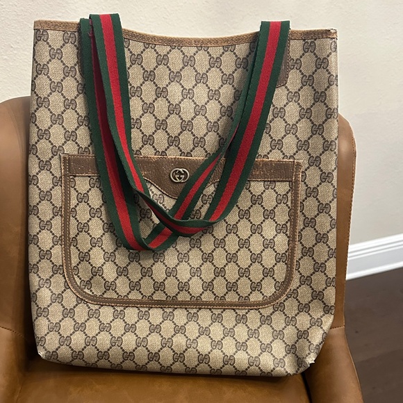 Gucci Beige and Brown GG Tote with Green and Red Straps - Picture 1 of 4